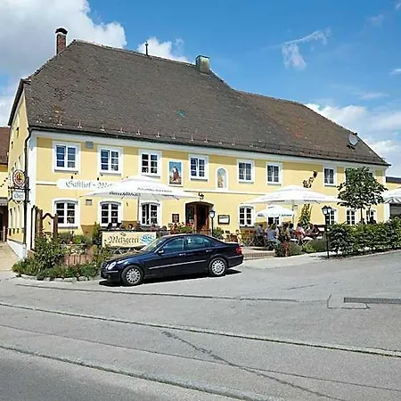 Eberl 3* Hattenhofen (Bavaria)